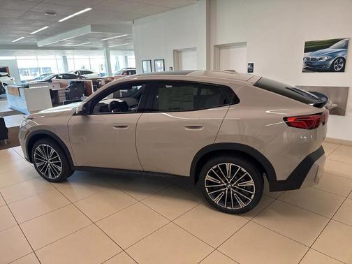 2026 BMW X2 xDrive28i