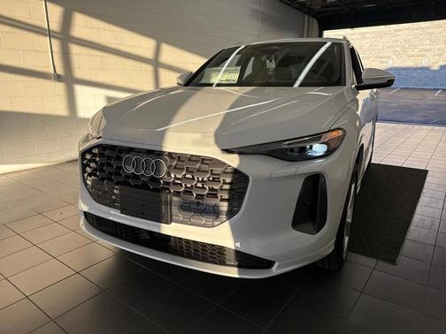 2025 Audi Q5 Premium Plus TFSI quattro S tronic