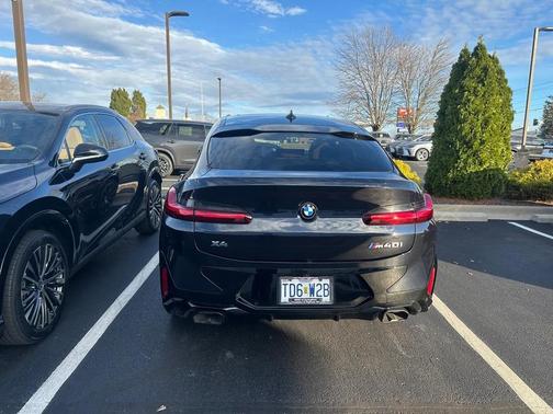 2024 BMW X4 M40i