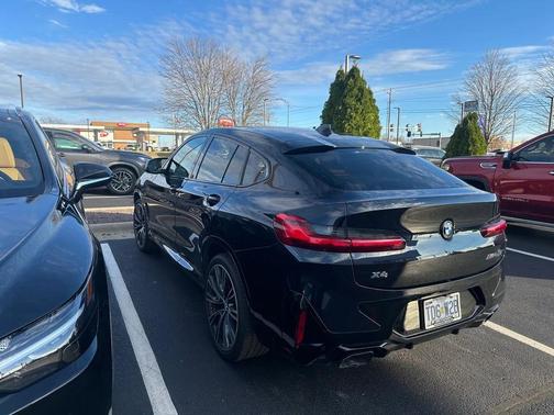 2024 BMW X4 M40i