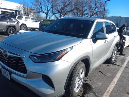 2023 Toyota Highlander L