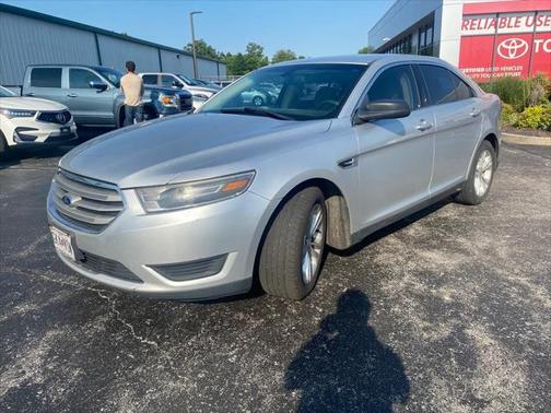 2015 Ford Taurus SE