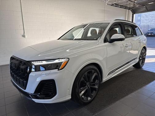 2025 Audi Q7 55 Prestige
