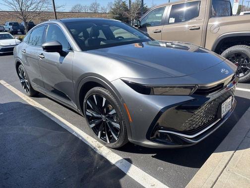 Heavy Metal/Black 2024 Toyota Crown Platinum