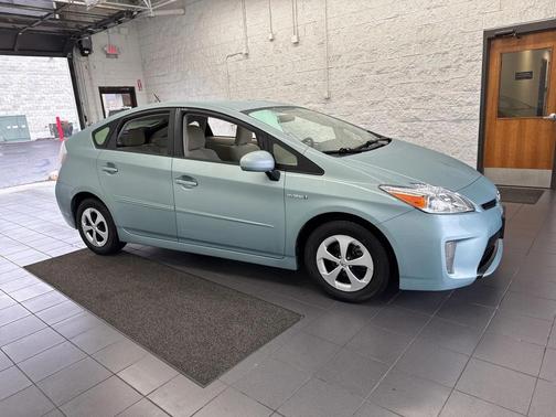 2015 Toyota Prius Two