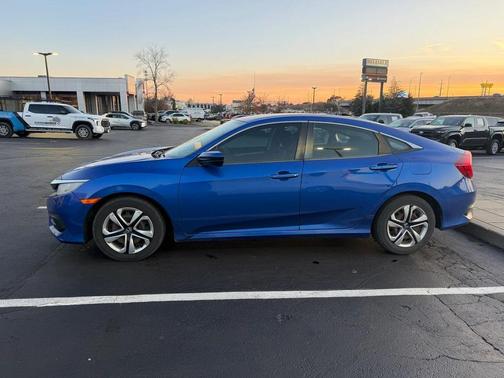 2017 Honda Civic LX