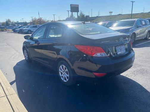 2013 Hyundai Accent GLS