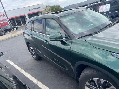 Cypress 2023 Toyota Highlander XLE