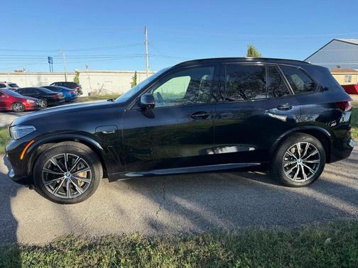 2022 BMW X5 PHEV xDrive45e