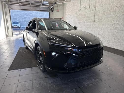 2026 Toyota Crown Signia XLE