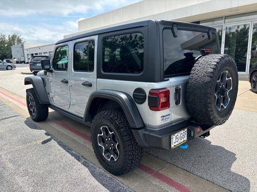 Silver Zynith Clearcoat 2022 Jeep Wrangler Unlimited 4xe Rubicon