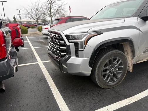 2025 Toyota Tundra Platinum