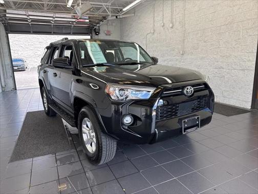 2024 Toyota 4Runner SR5