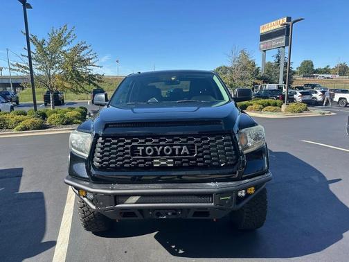 2018 Toyota Tundra SR5