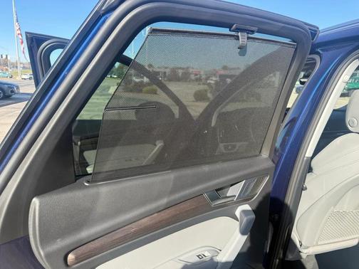 2025 Audi Q5 45 S line Premium Plus