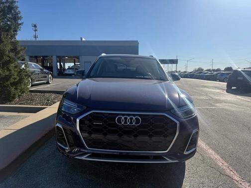 2025 Audi Q5 45 S line Premium Plus
