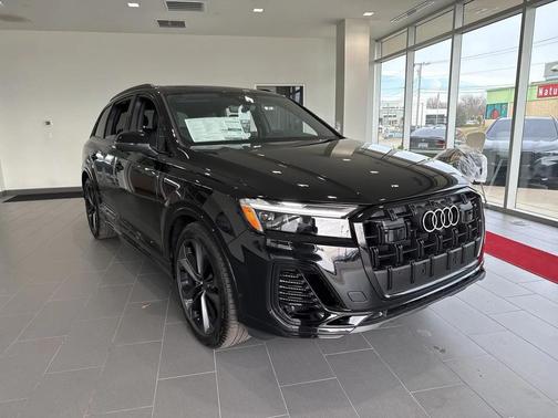 2026 Audi Q7 55 Premium Plus
