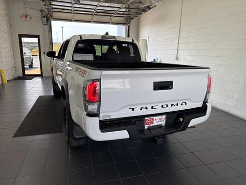 2023 Toyota Tacoma TRD Off Road