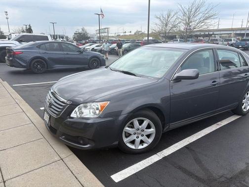Magnetic Gray Metallic 2008 Toyota Avalon XL