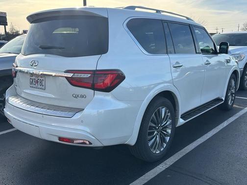 2021 INFINITI QX80 SENSORY AWD