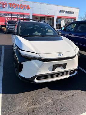 2024 Toyota bZ4X Limited