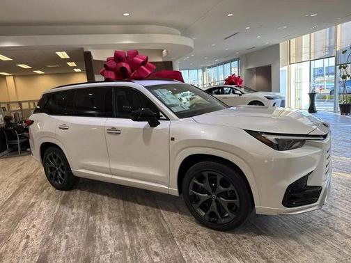 2026 Lexus TX 500h F SPORT Premium