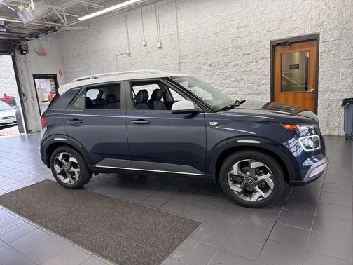 2021 Hyundai VENUE Denim