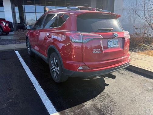 2016 Toyota RAV4 LE