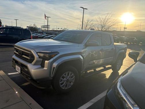 2025 Toyota Tacoma SR5