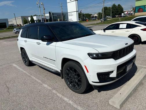Bright White Clearcoat 2024 Jeep Grand Cherokee L Summit Reserve