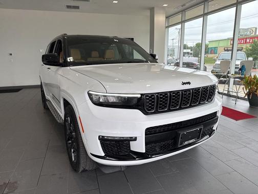Bright White Clearcoat 2024 Jeep Grand Cherokee L Summit Reserve