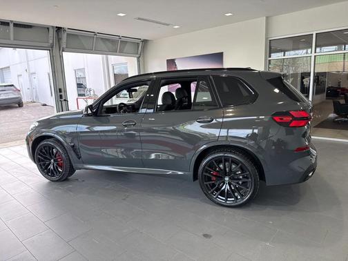 Dravit Grey Metallic 2026 BMW X5 xDrive40i