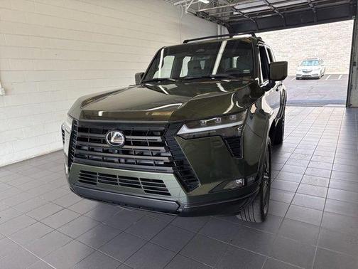 Nori Green Pearl 2025 Lexus GX 550 Luxury+