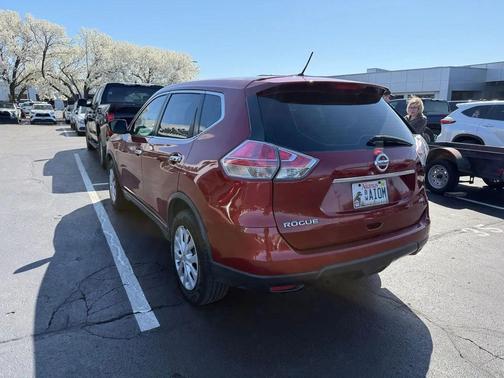 2015 Nissan Rogue S