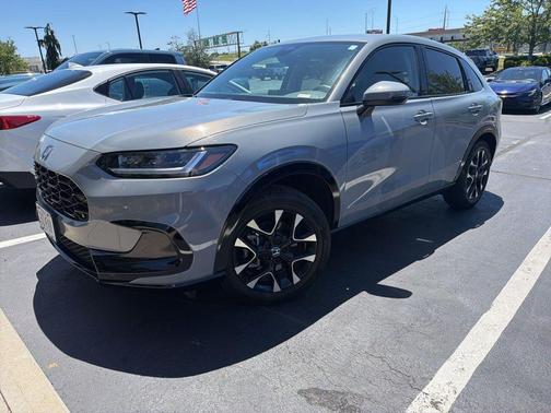 Solar Silver Metallic 2026 Honda HR-V EX-L