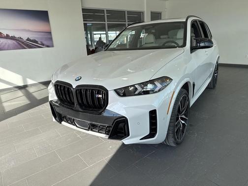 2026 BMW X5 M60i