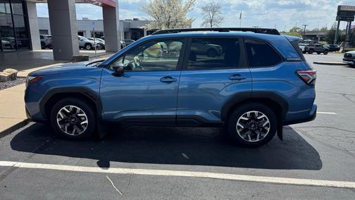 Horizon Blue 2025 Subaru Forester Premium