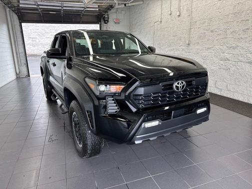 Black 2024 Toyota Tacoma TRD Sport