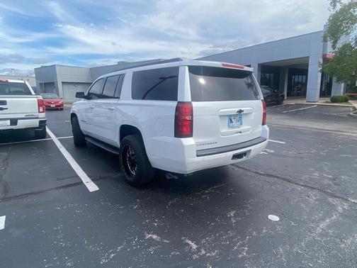 2020 Chevrolet Suburban LT