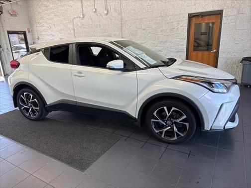 2021 Toyota C-HR XLE