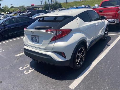 2021 Toyota C-HR XLE