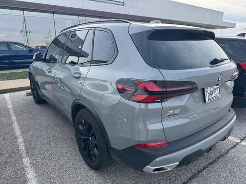 2025 BMW X5 xDrive40i