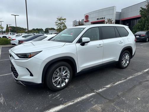 2024 Toyota Grand Highlander Platinum