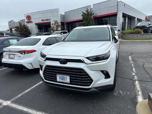 2024 Toyota Grand Highlander Platinum