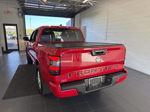2023 Nissan Frontier SV