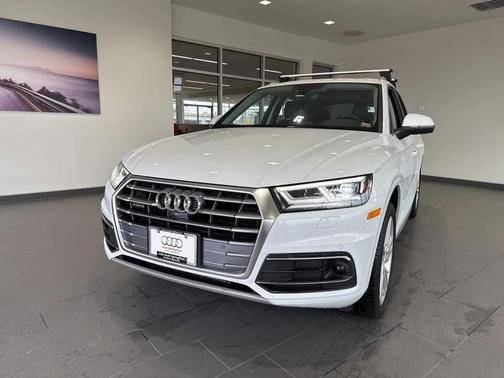 2020 Audi Q5 45 Prestige
