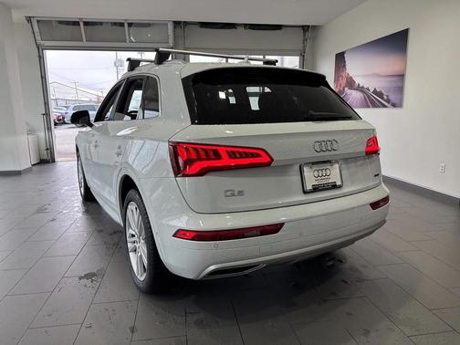 2020 Audi Q5 45 Prestige