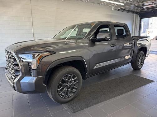 2026 Toyota Tundra Hybrid Platinum