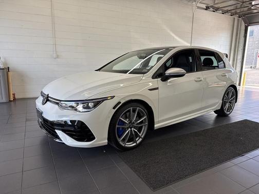 2024 Volkswagen Golf R 2.0T Manual