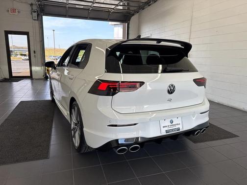 2024 Volkswagen Golf R 2.0T Manual